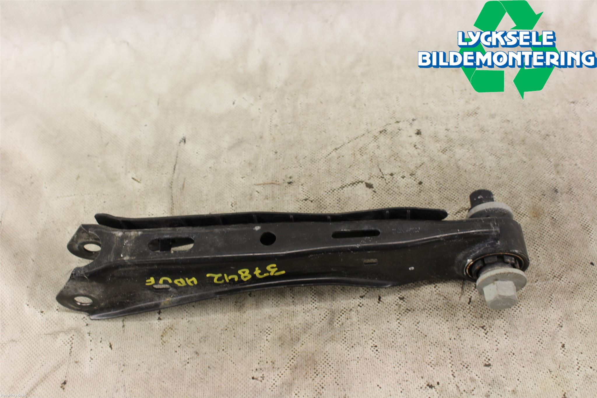 Kia OPTIMA 16-20 Bärarm Bak Höger