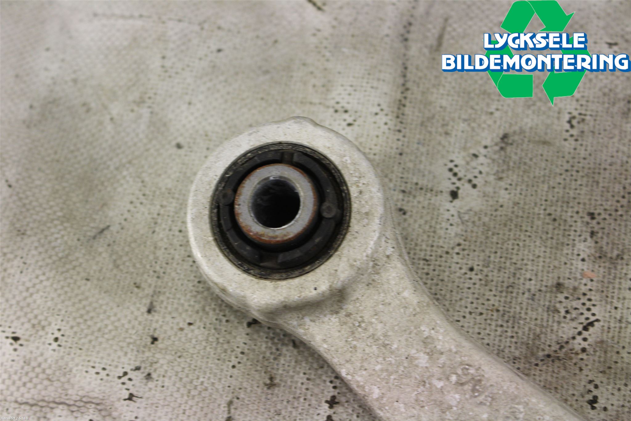 Kia OPTIMA 16-20 Bärarm Bak Övre Höger