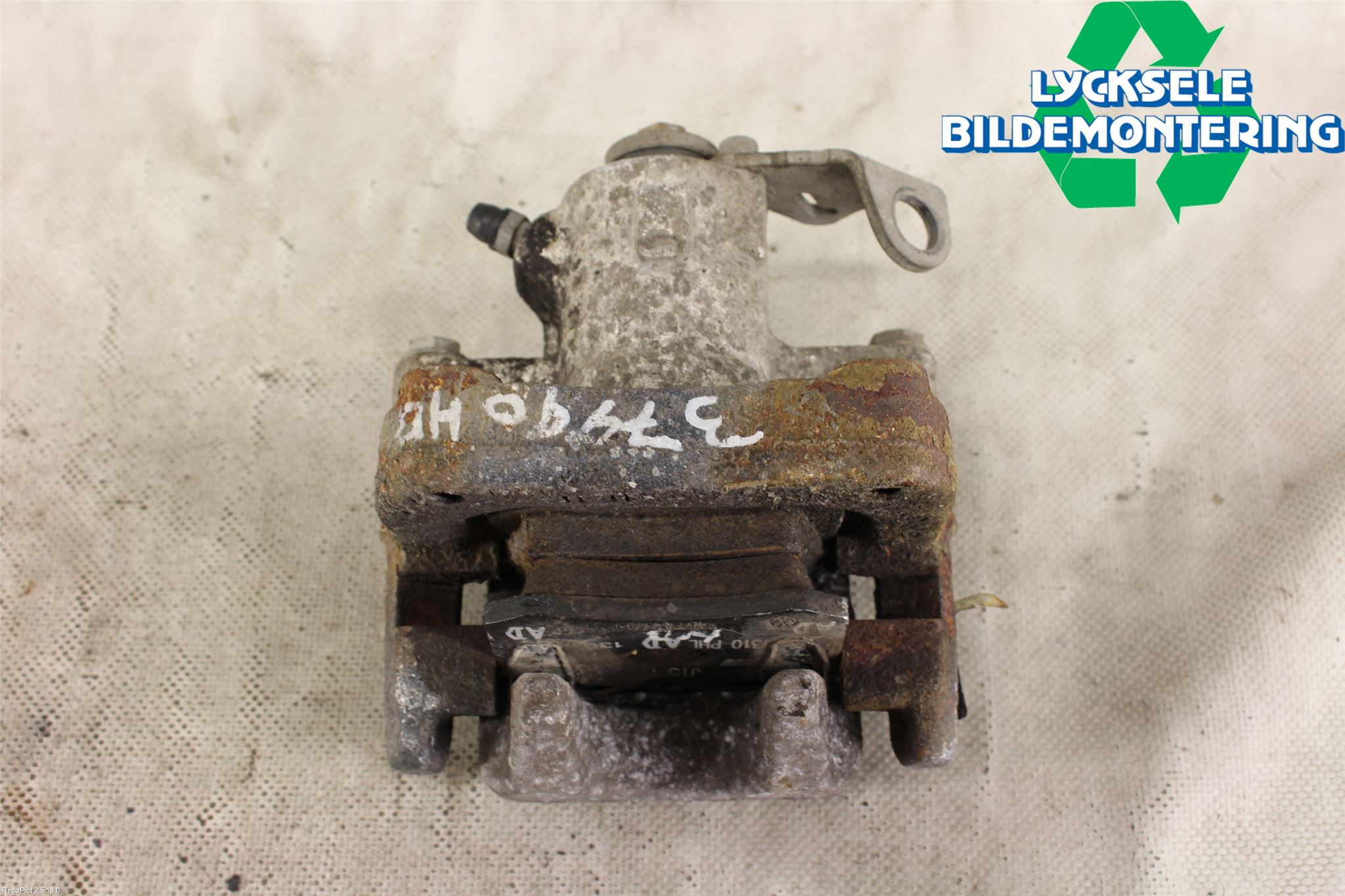 Volkswagen VW POLO 10-17 Bromsok Bak Höger