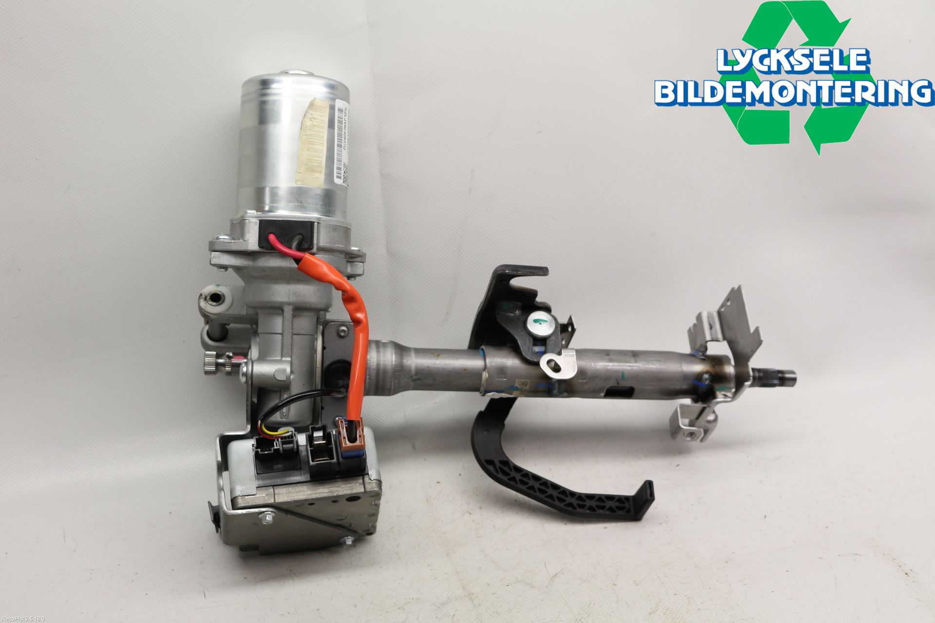 Nissan NOTE E12 14-20 Rattaxelagg Med Inb Servo