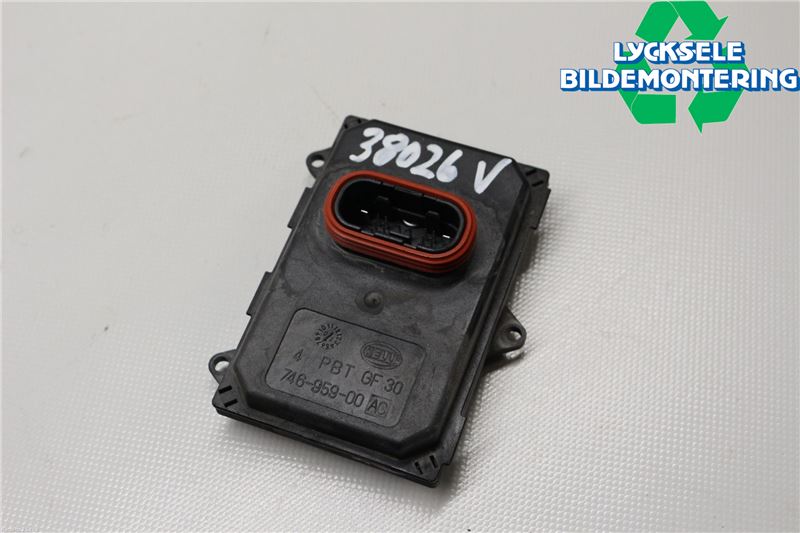 Skoda SUPERB 09-15 Styrenhet Strålkastare