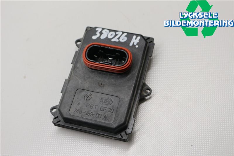 Skoda SUPERB 09-15 Styrenhet Strålkastare