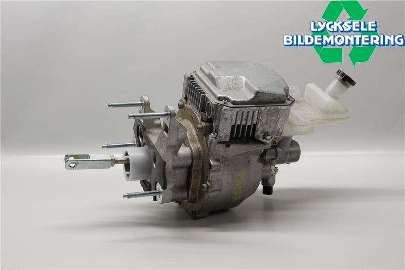 Nissan LEAF 11-17 Broms Huvudcylinder