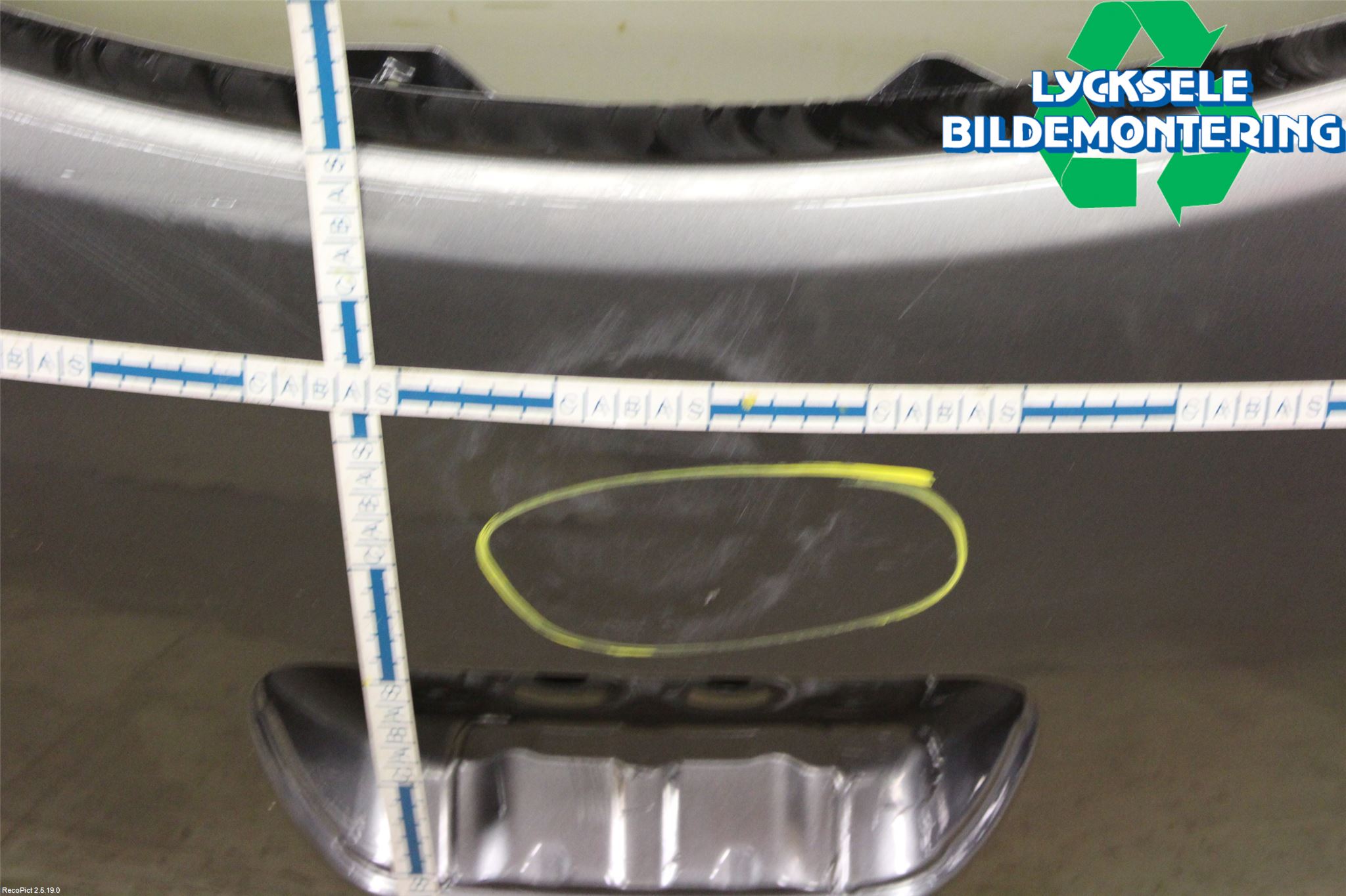 Nissan LEAF 11-17 Baklucka Cc-Kombi-Sedan