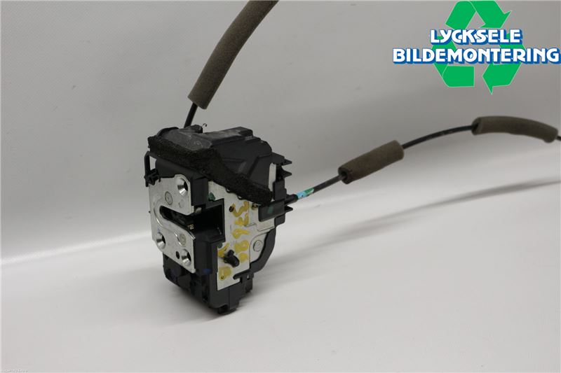 Nissan NOTE E12 14-20 Låskista-Dörrlås