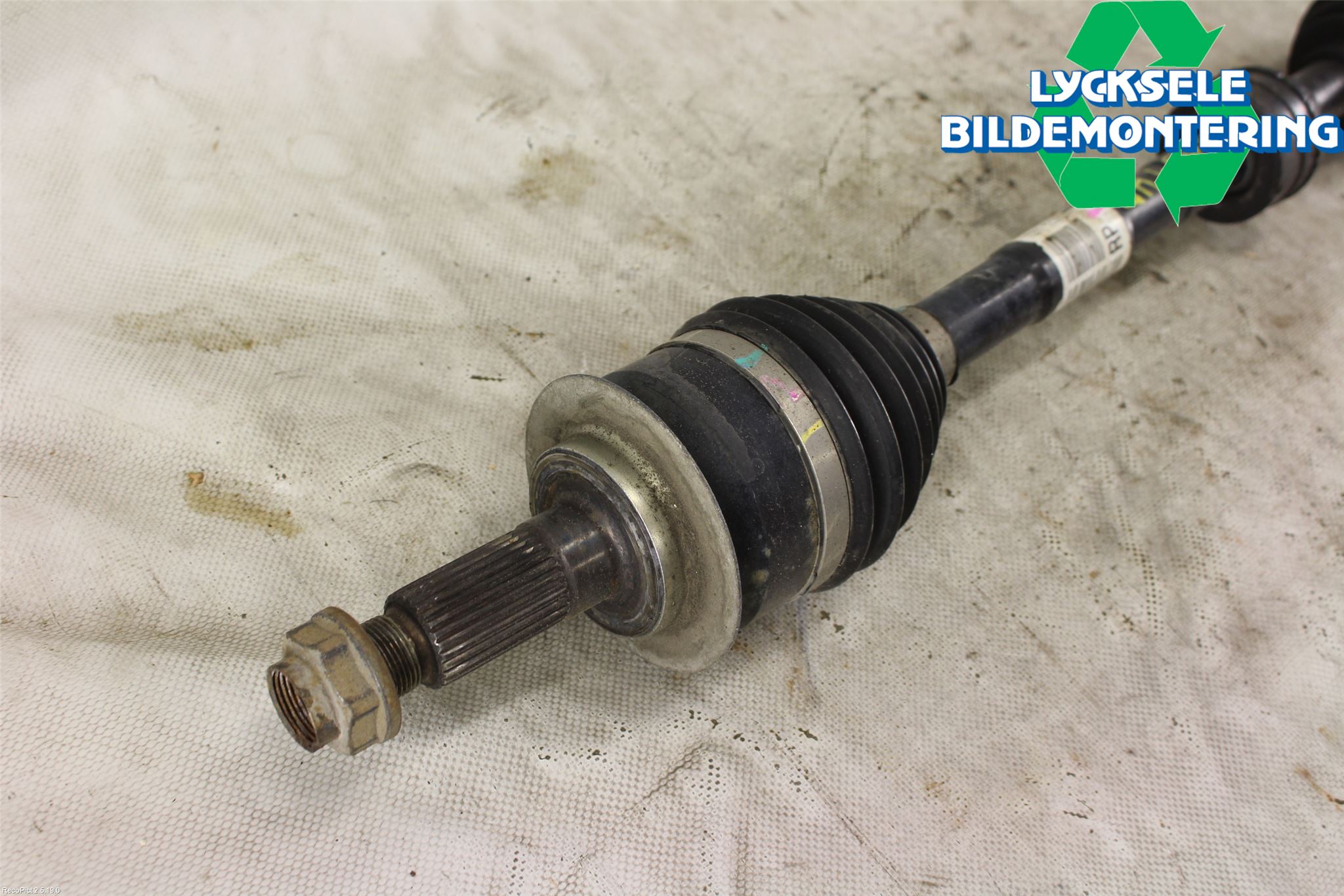 Suzuki SX4 10-13 Drivaxel Fram Höger