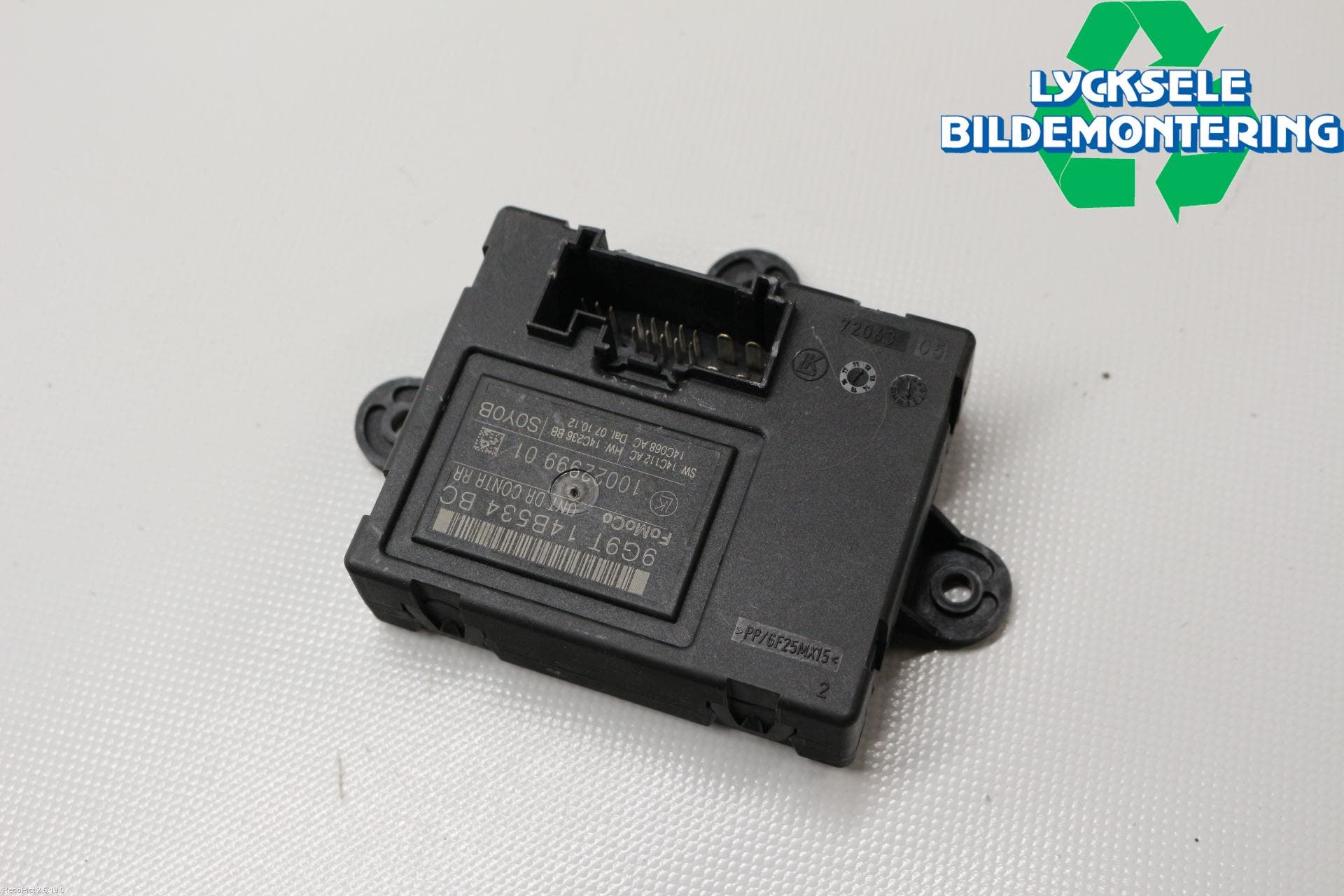 Volvo V70 08-13 Styrenhet Dörr