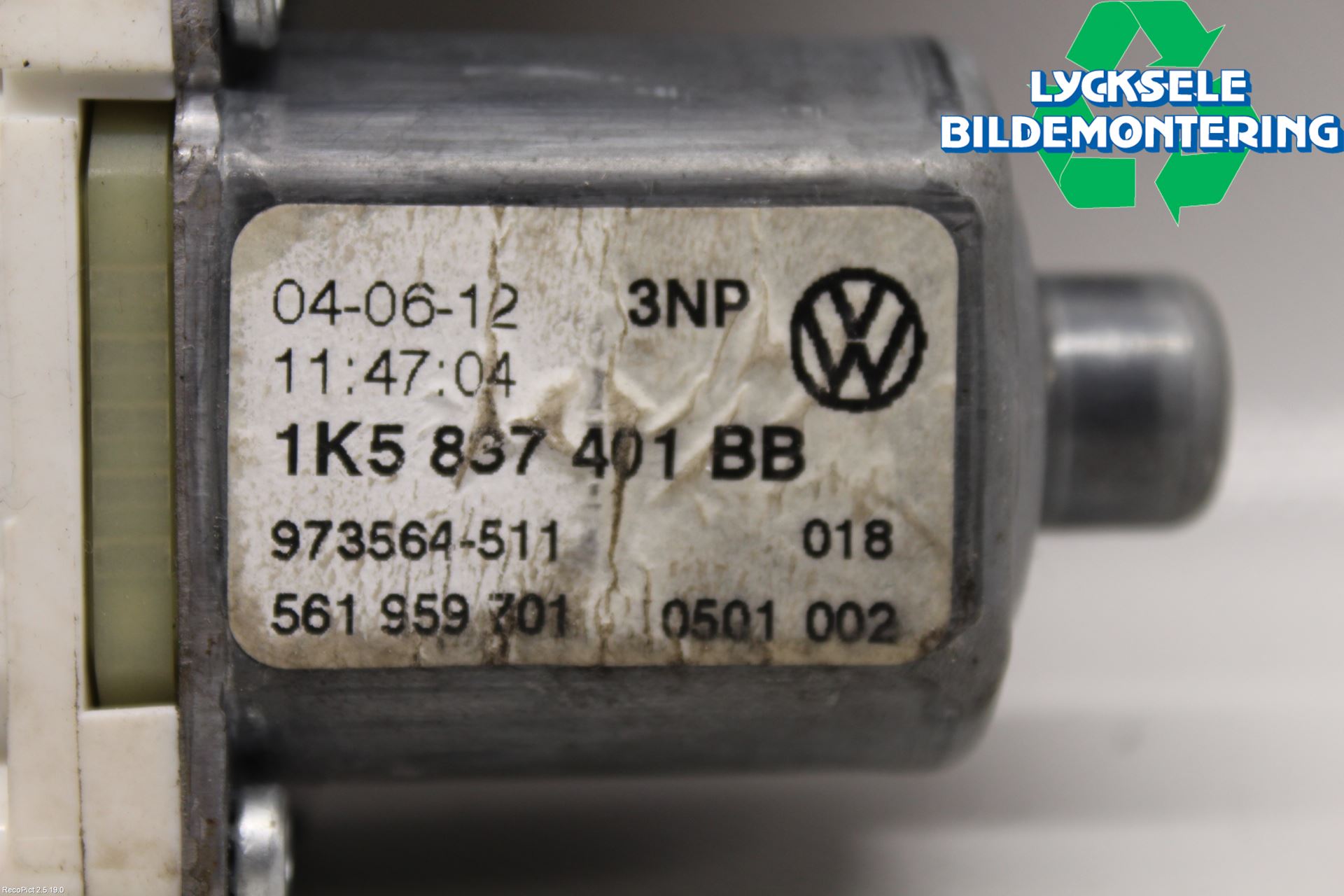 Volkswagen VW PASSAT 11-14 Fönsterhissmotor