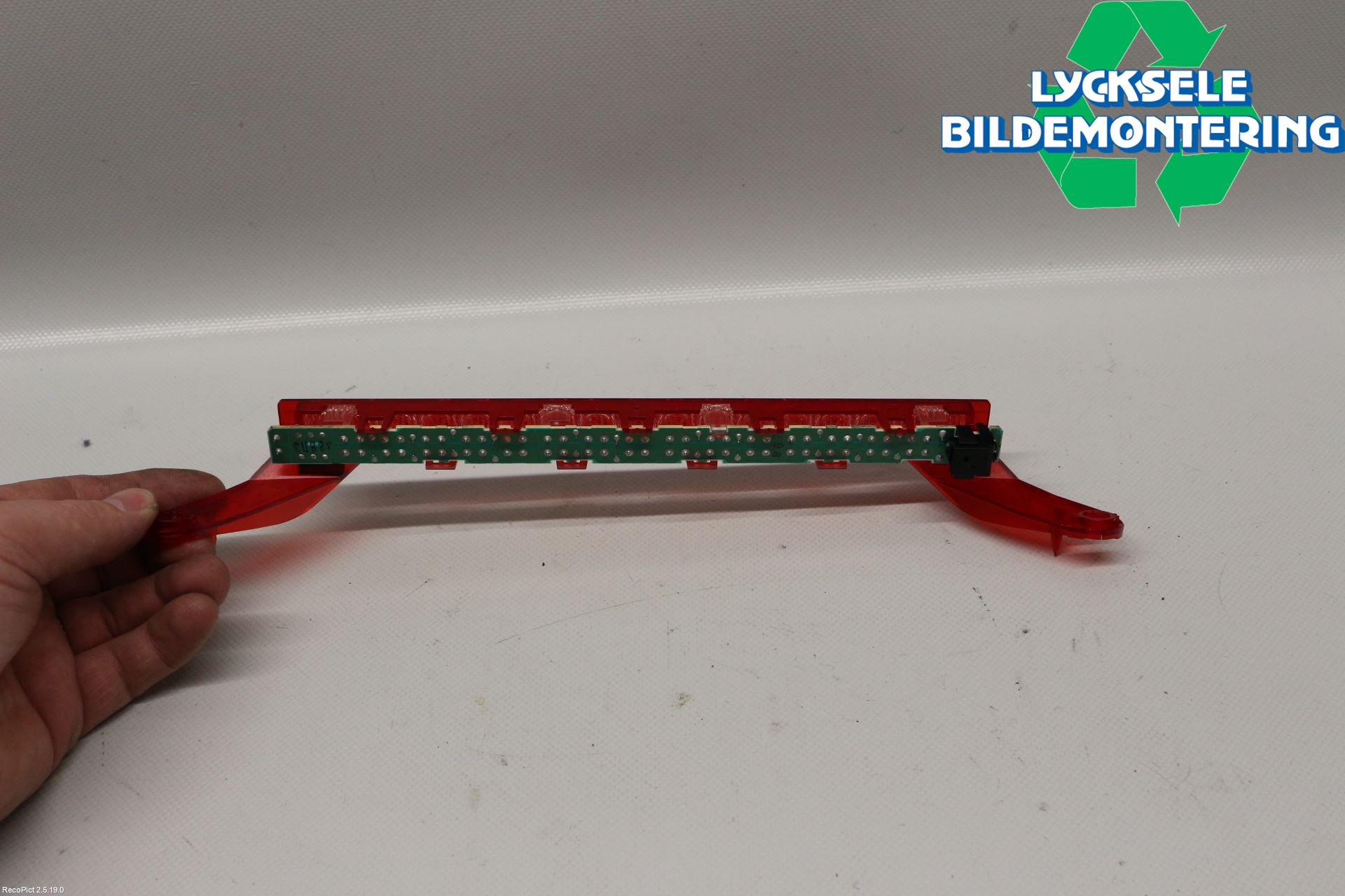 BMW 1 E87/81 5D/3D 03-11 Bromsljus Bakruta