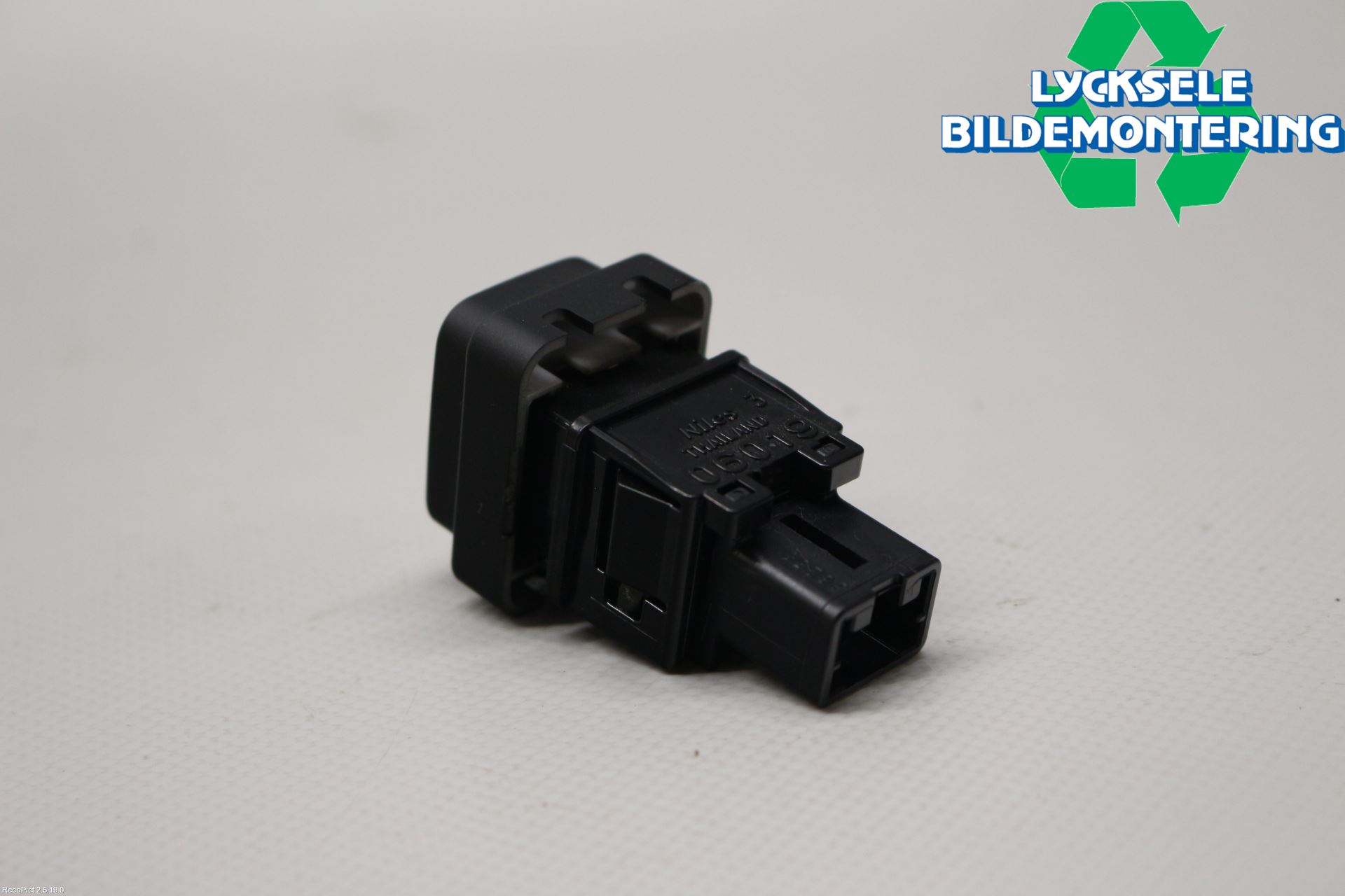 Subaru XV 12-17 Strömställare Antisladd