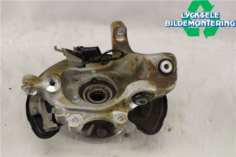 MB GLC-KLASS (X253/C253) 15-22 Hjullagerhus-Spindel Vä B