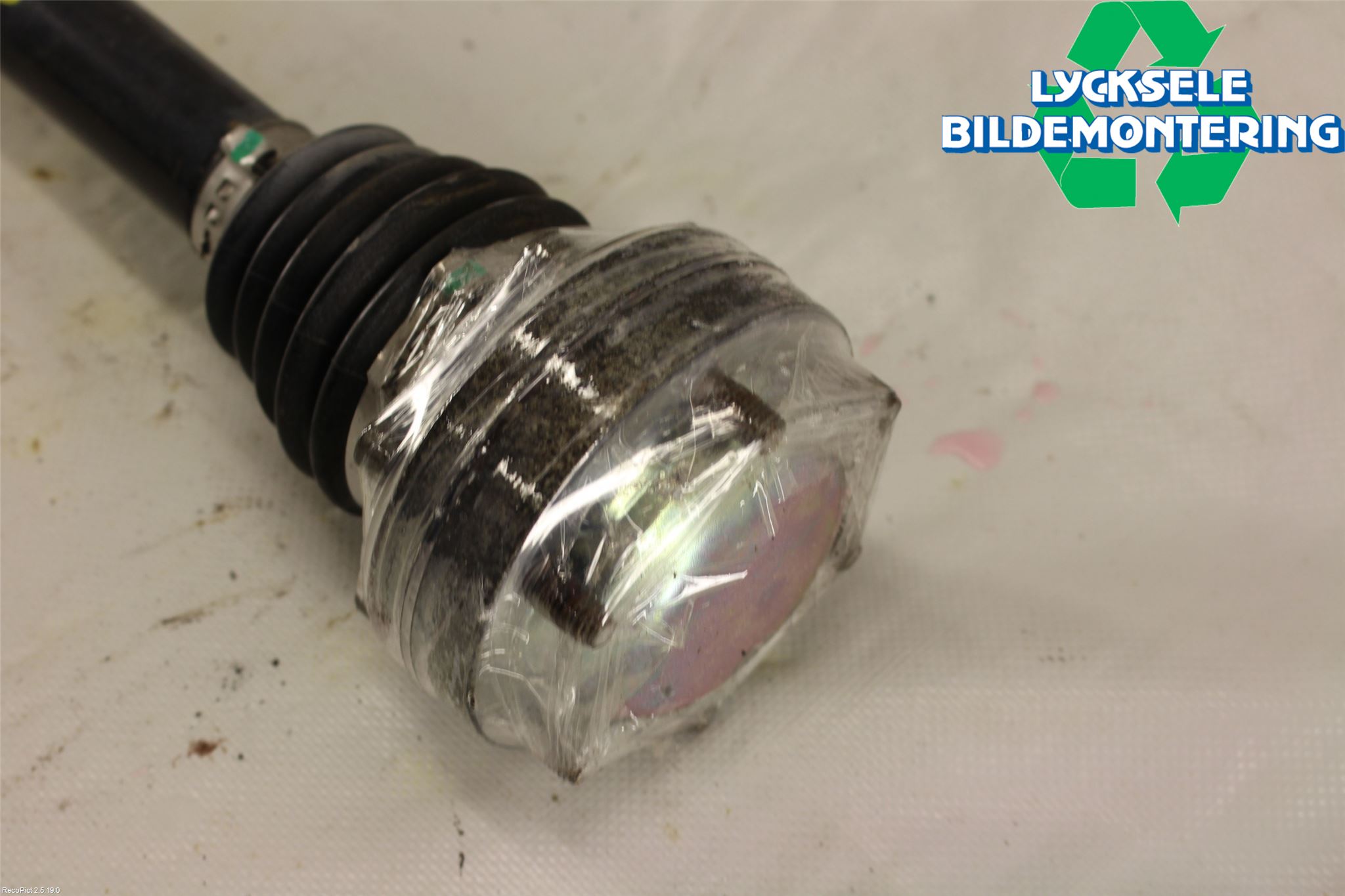 Audi A5 07-16 Drivaxel Bak Höger