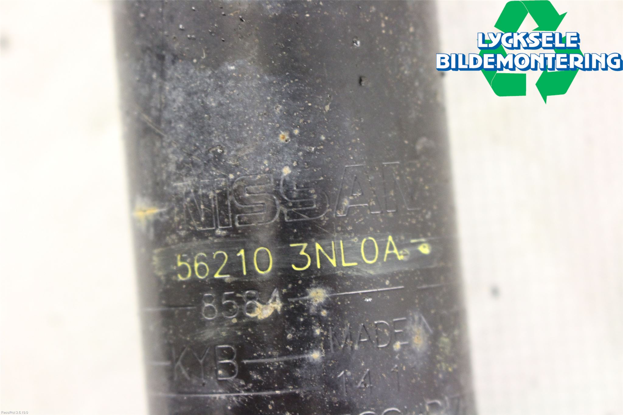 Nissan LEAF 11-17 Stötdämpare Bak