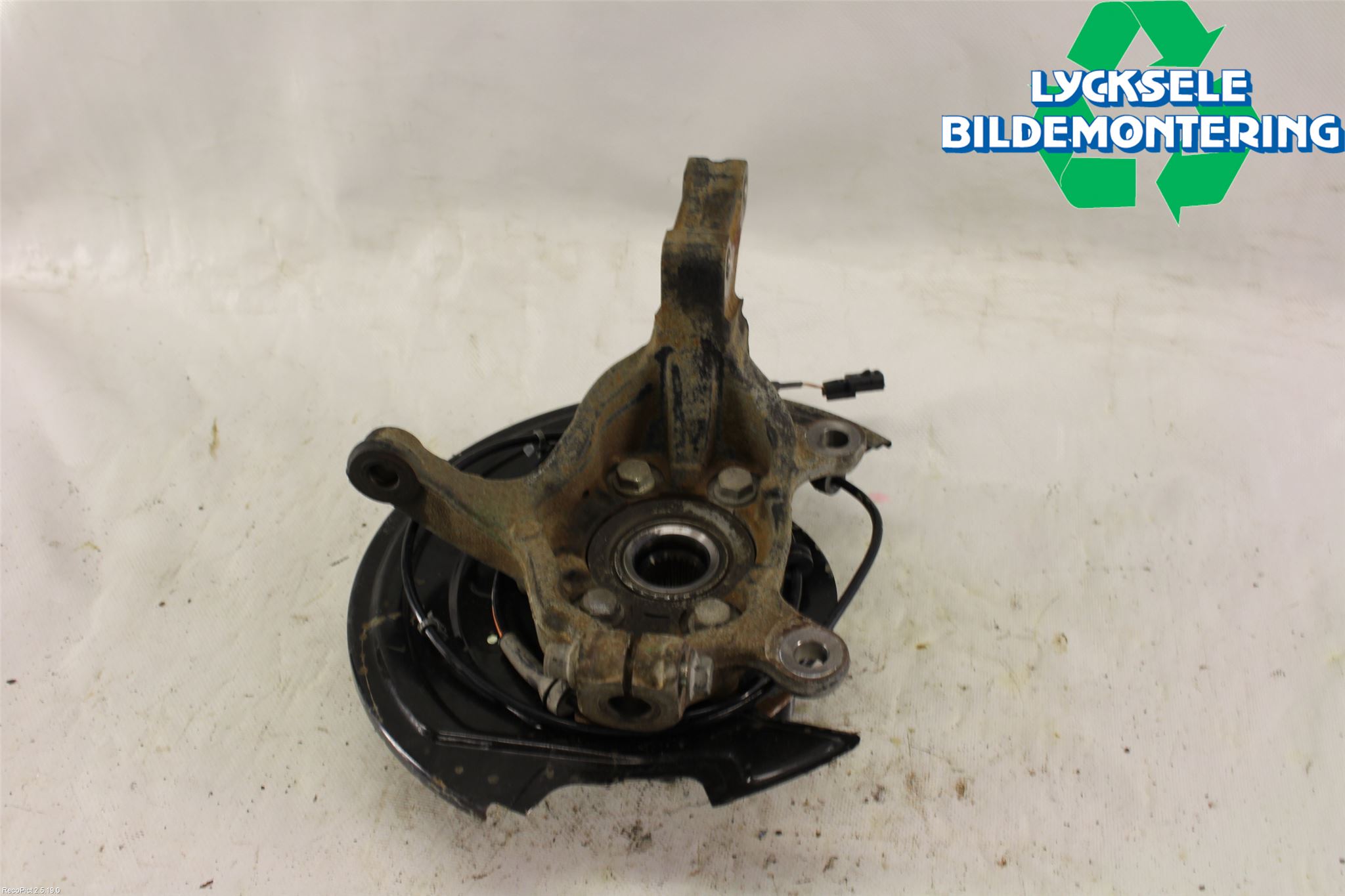 Nissan LEAF 11-17 Styrspindel Lagerhus Vä