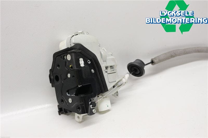 Audi A6 ALLROAD 12-18 Låskista-Dörrlås