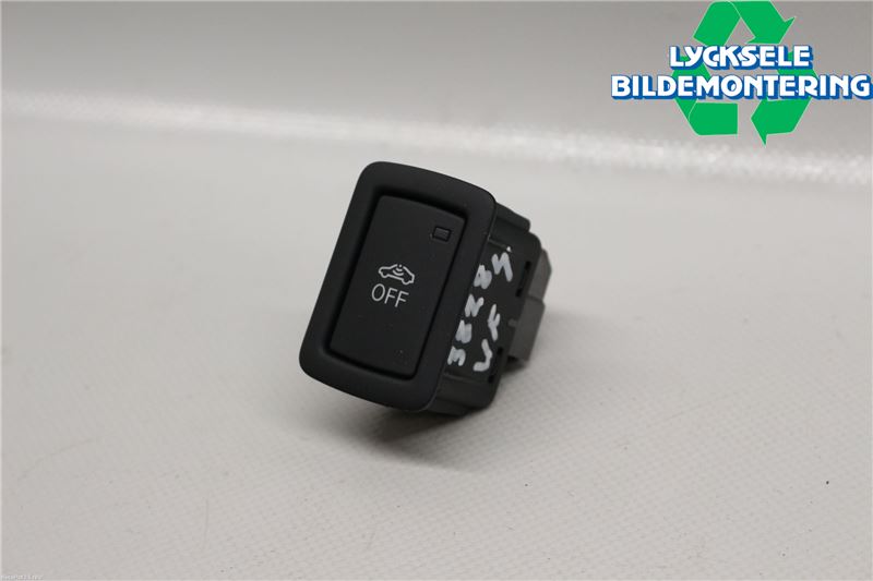 Audi A6 ALLROAD 12-18 Strömställare Fram