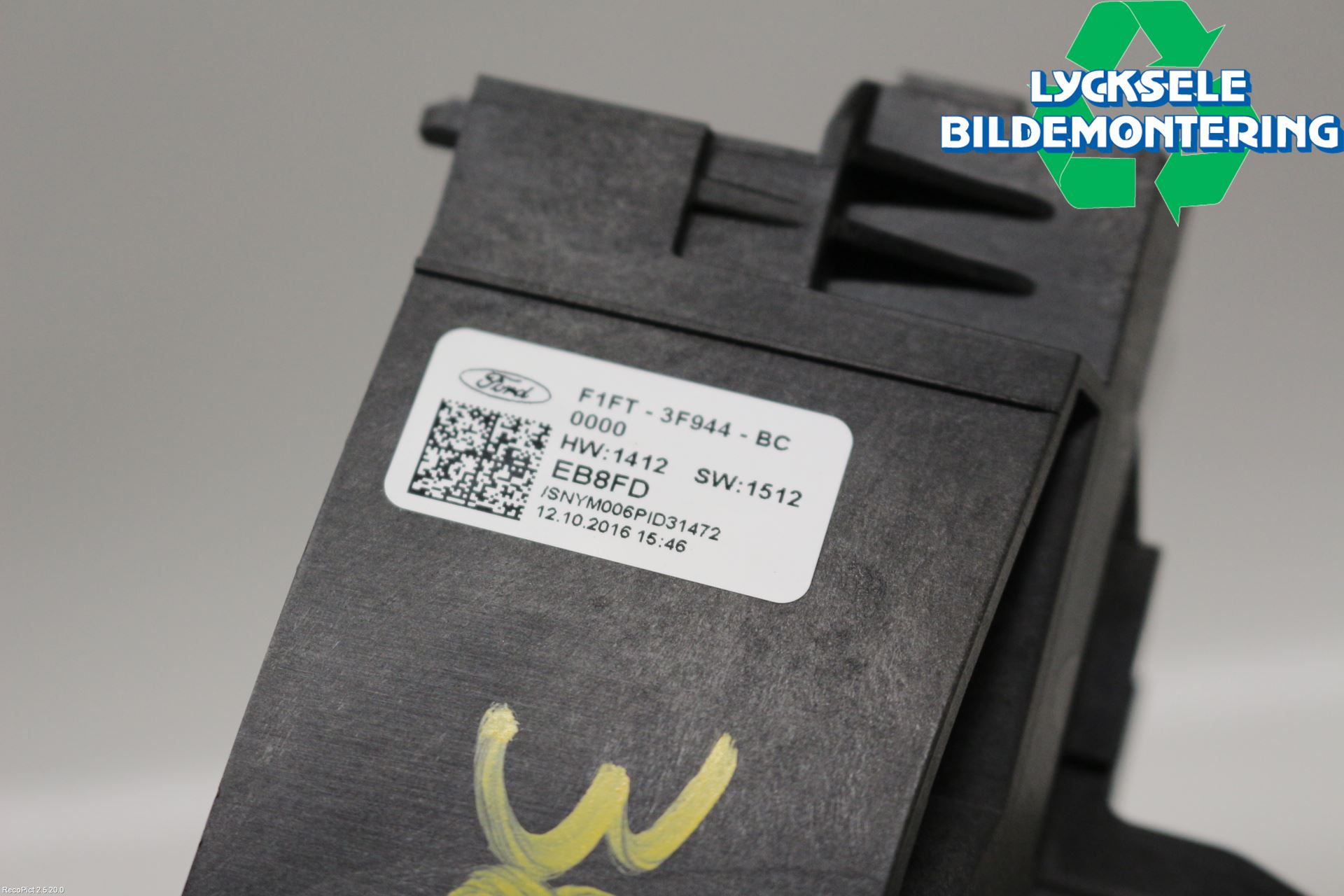 Ford KUGA 17-19 Spak Konsoll-Fäste