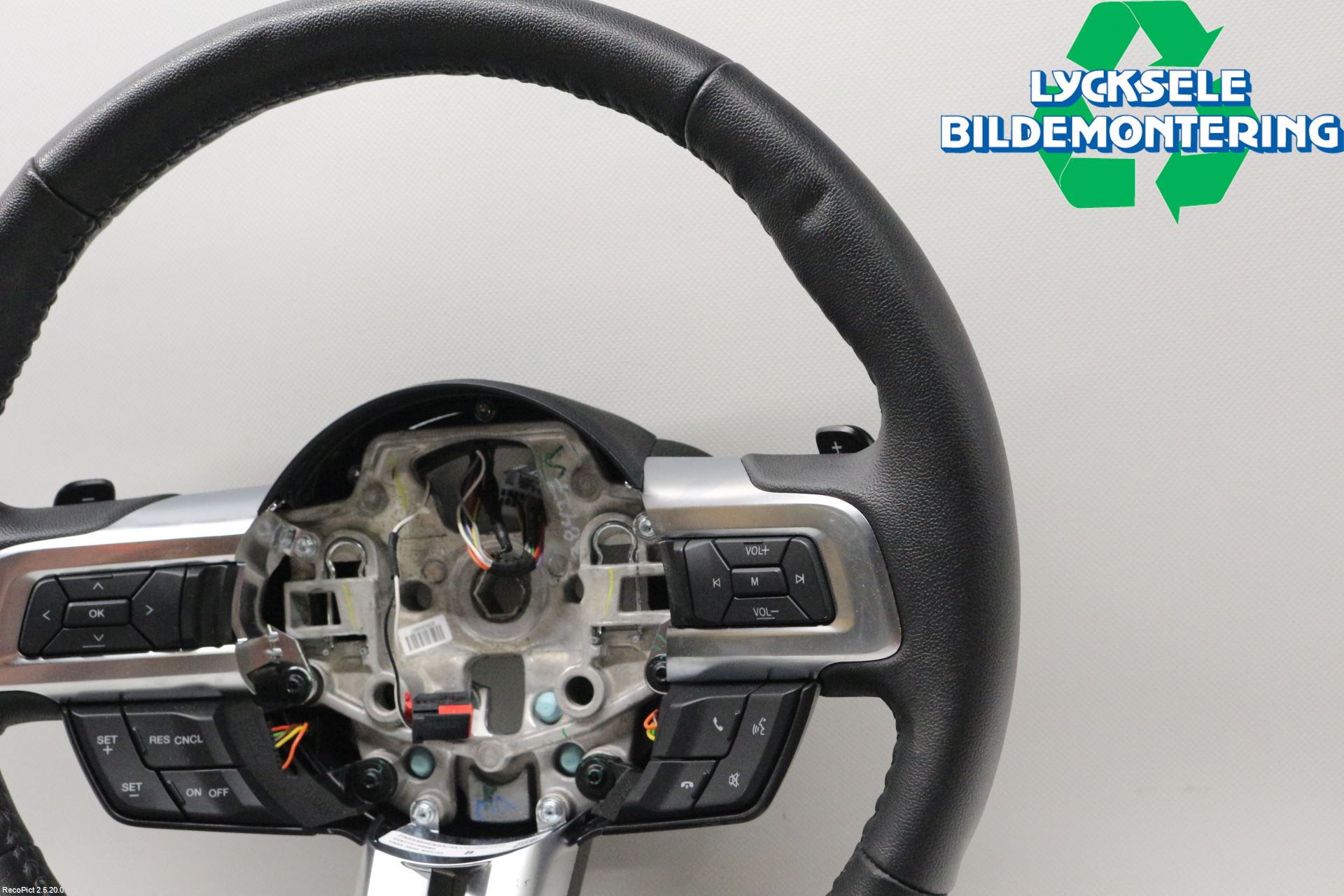 Ford MUSTANG VI 15-22 Ratt