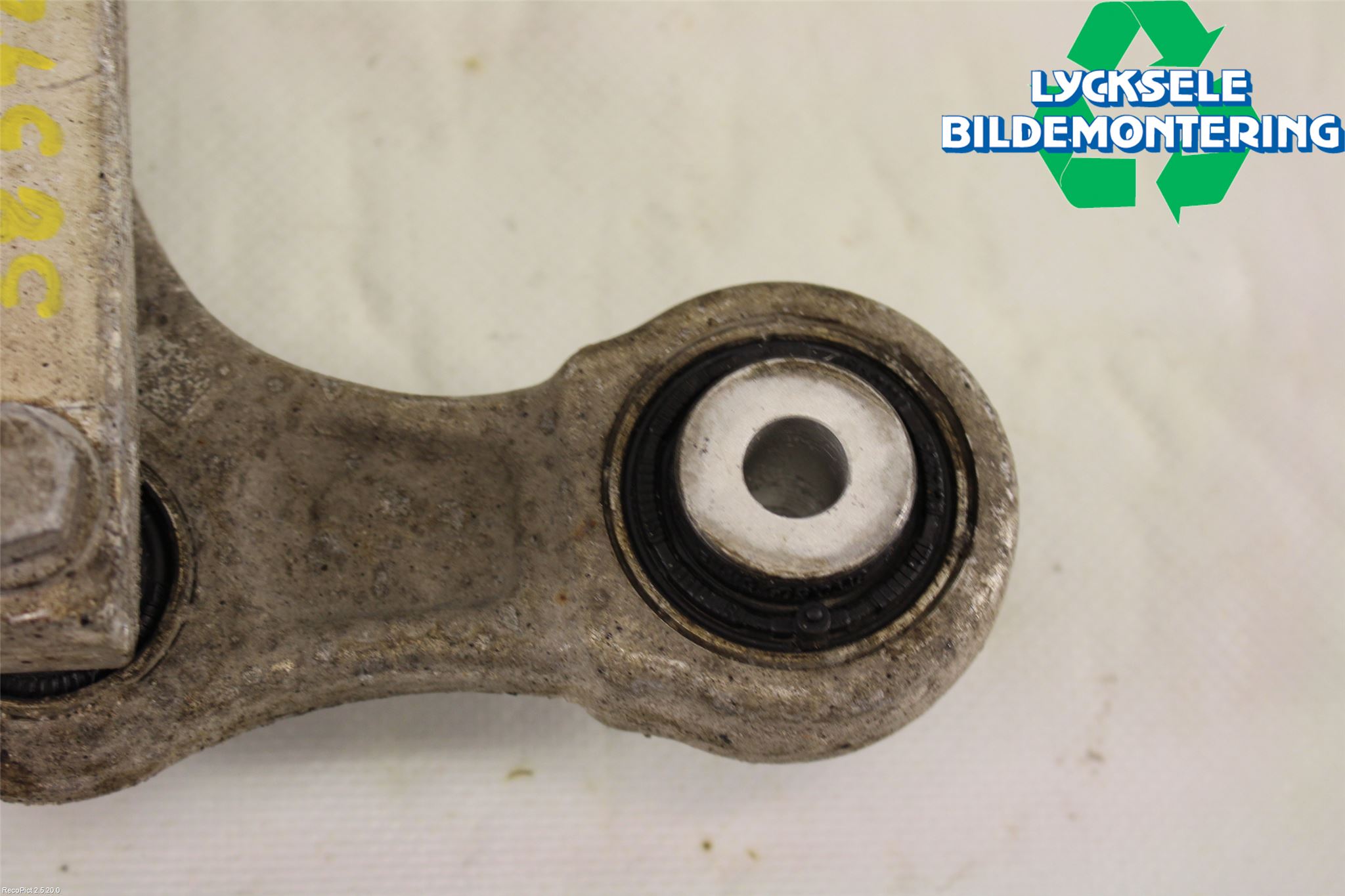 Audi A4 ALLROAD 17- Bärarm Bak Höger