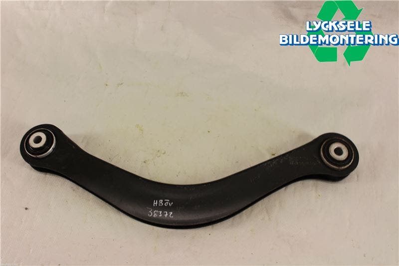 Audi A4 ALLROAD 17- Bärarm Bak Höger