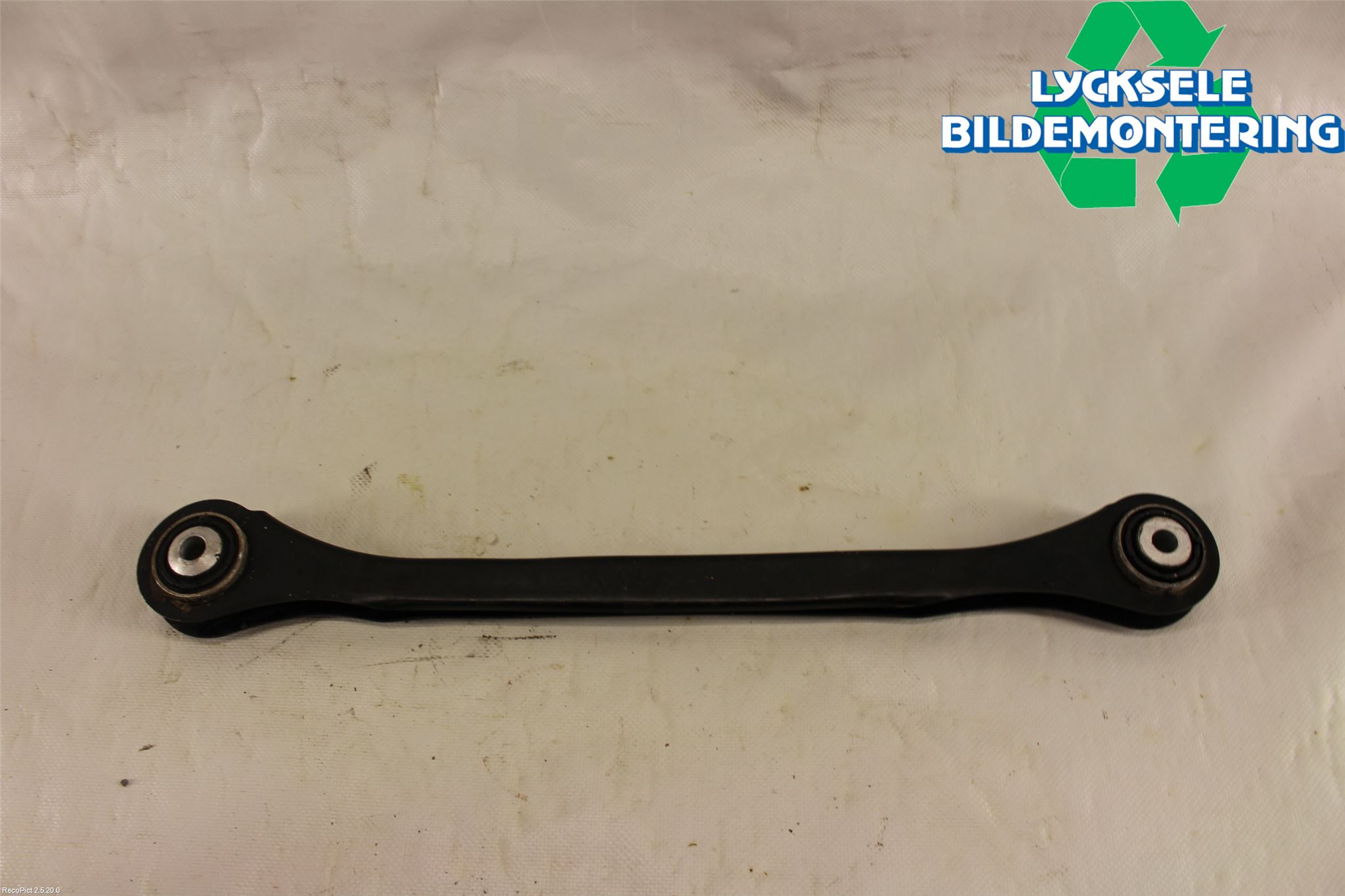 Audi A4 ALLROAD 17- Bärarm Bak Höger