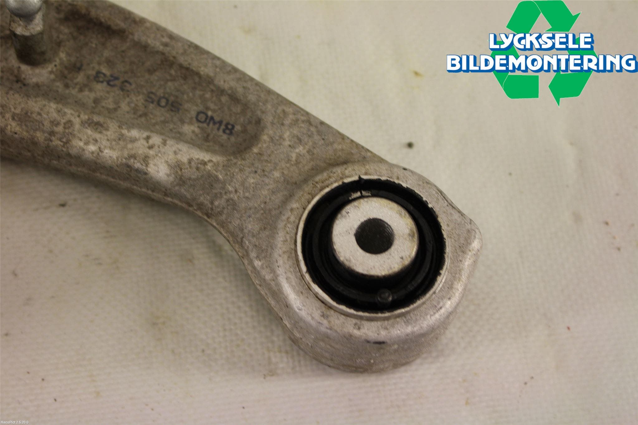 Audi A4 ALLROAD 17- Bärarm Bak Vänster