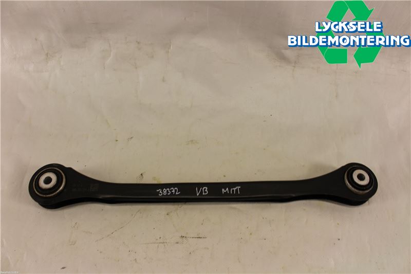 Audi A4 ALLROAD 17- Bärarm Bak Vänster