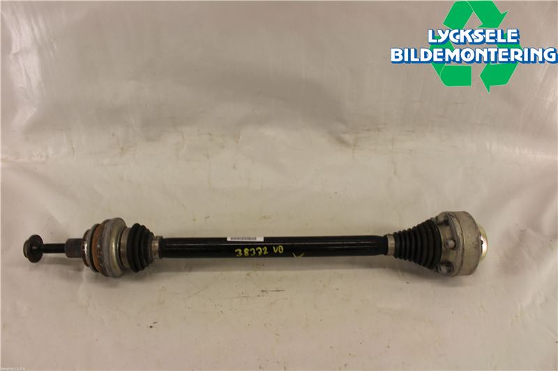 Audi A4 ALLROAD 17- Drivaxel Bak Vänster