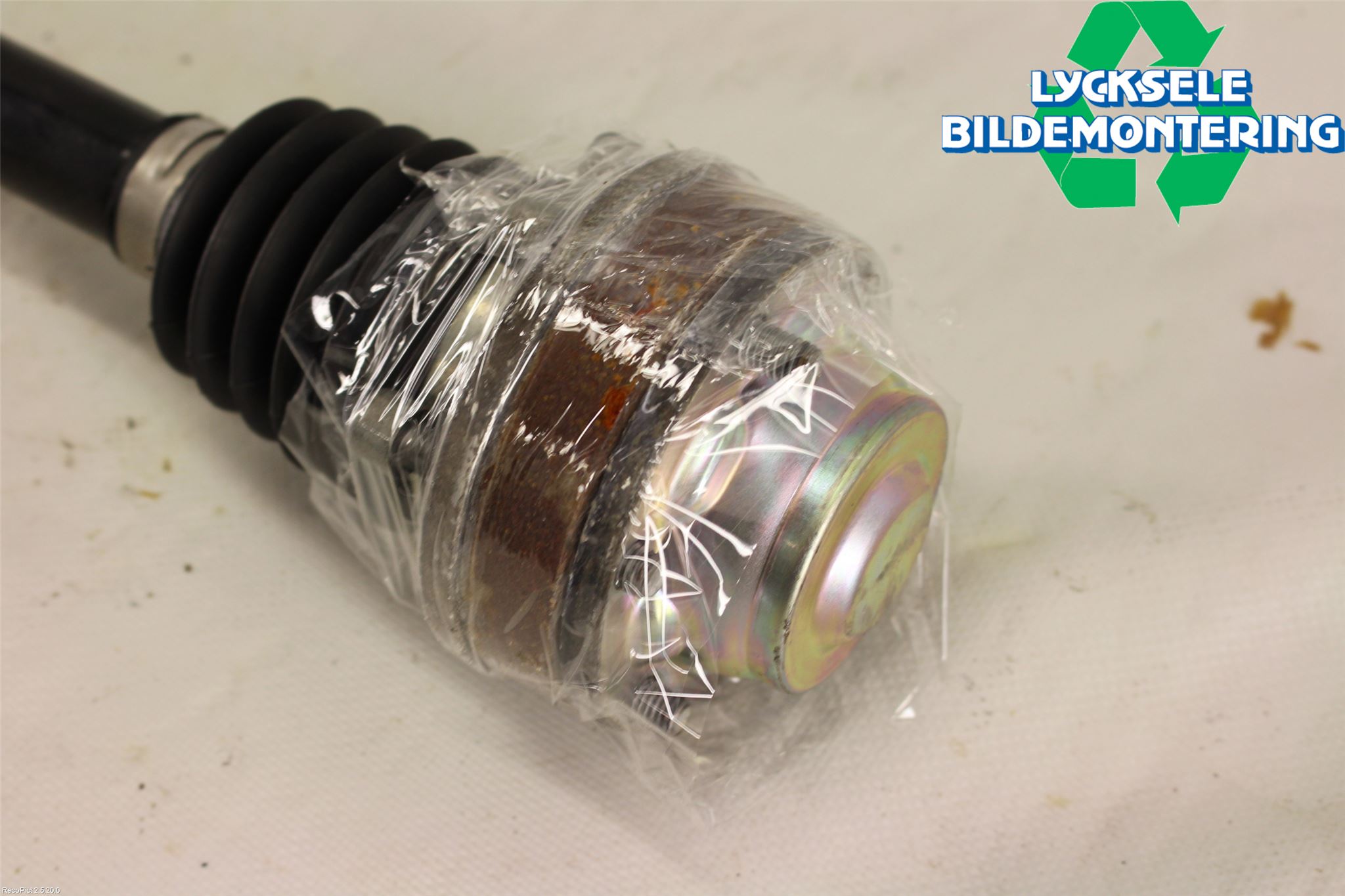 Skoda KODIAQ 17-24 Drivaxel Bak Vänster