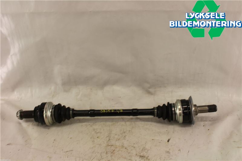 BMW X3 F25 10-17 Drivaxel Bak Vänster