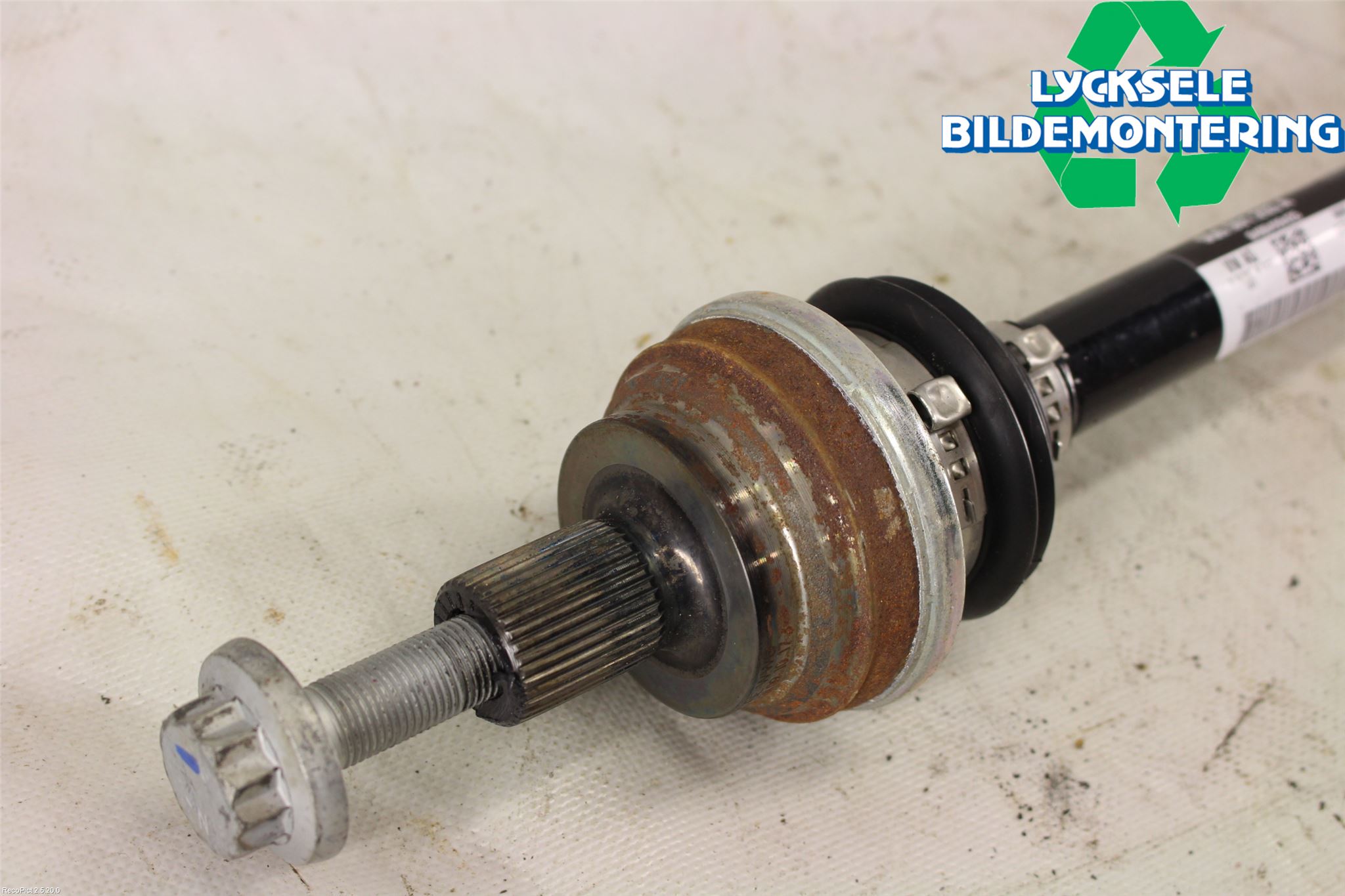 Volkswagen VW GOLF / E-GOLF VII 13-20 Drivaxel Bak Vänster