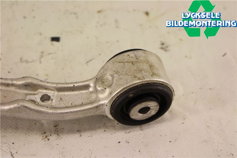 Volkswagen VW TOUAREG 7P 11-18 Bärarm Fram Övre Vä