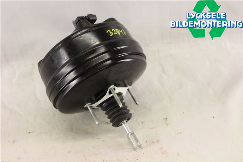 Ford MUSTANG VI 15-22 Bromsservo