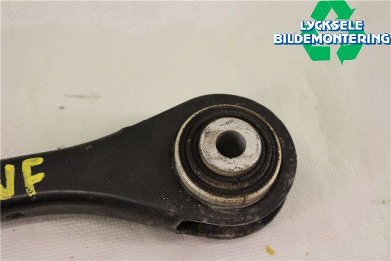 Audi A6 ALLROAD 12-18 Bärarm Bak Höger