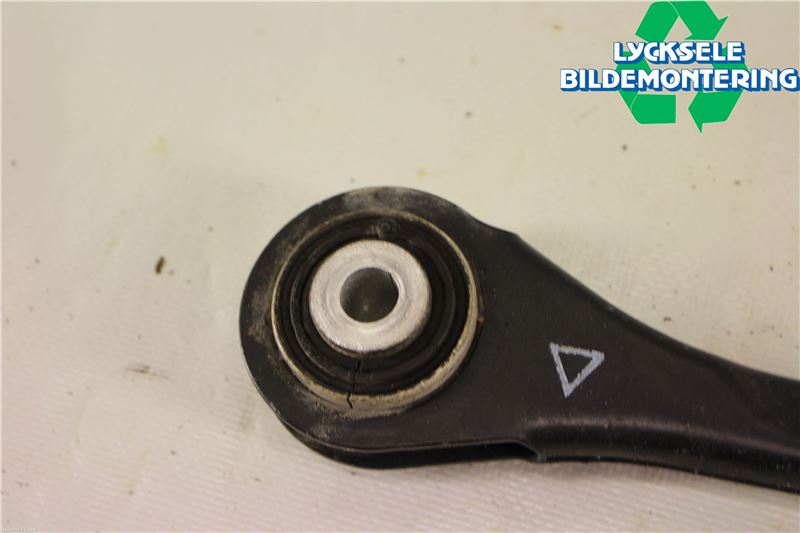 Audi A6 ALLROAD 12-18 Bärarm Bak Vänster