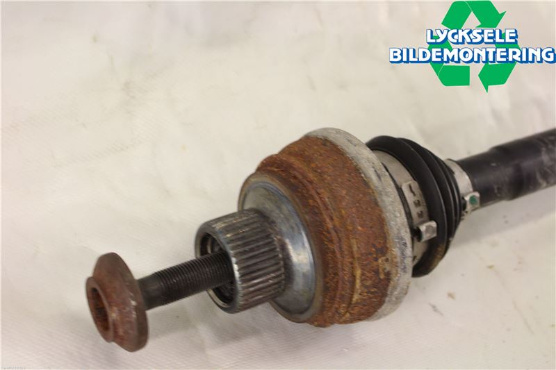 Audi A6 ALLROAD 12-18 Drivaxel Bak Vänster