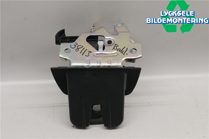 Audi A4/S4 B9 16-19 Låskista Baklucka