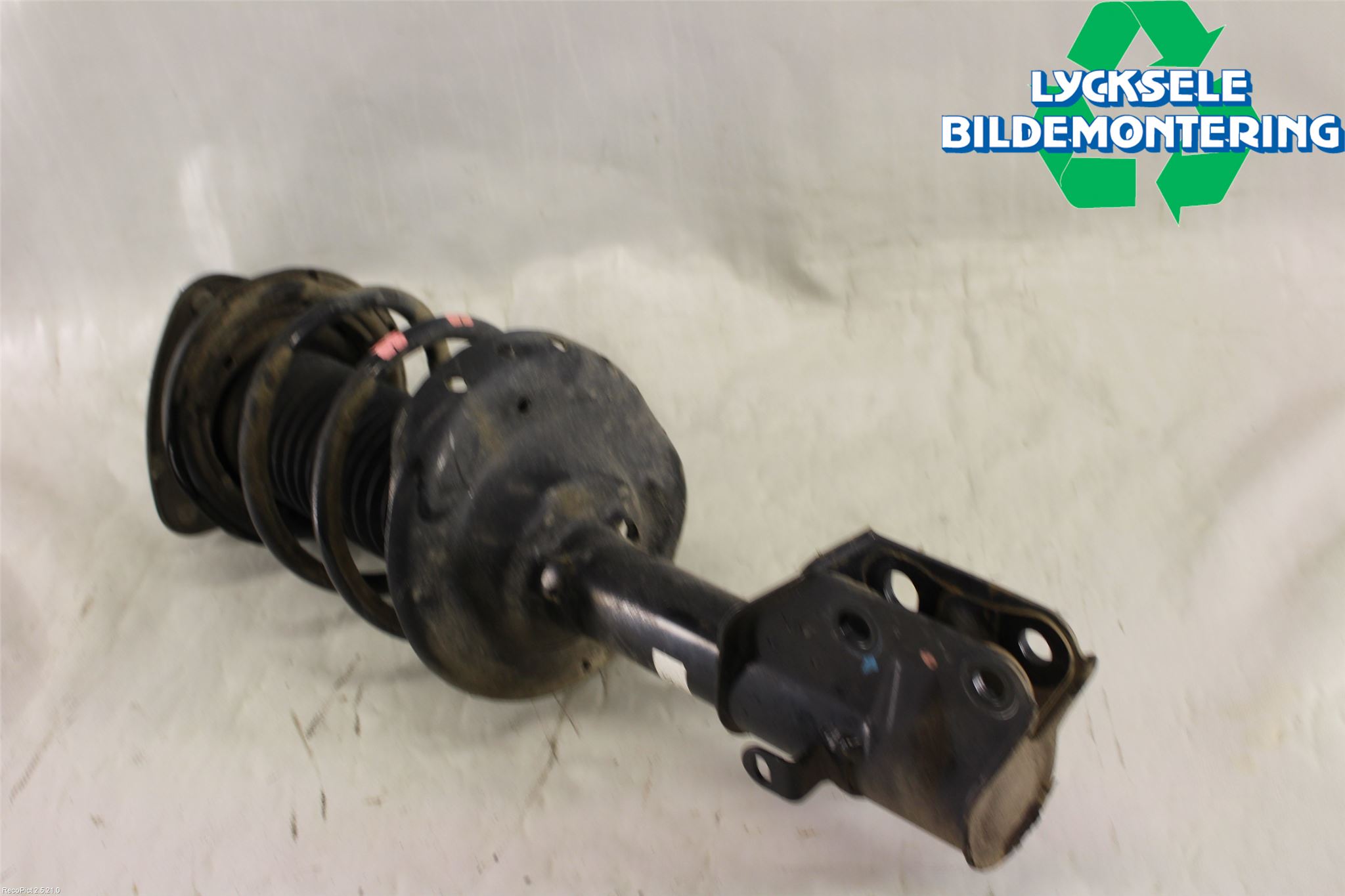 Subaru XV 12-17 Fjäderben Fram Vänster