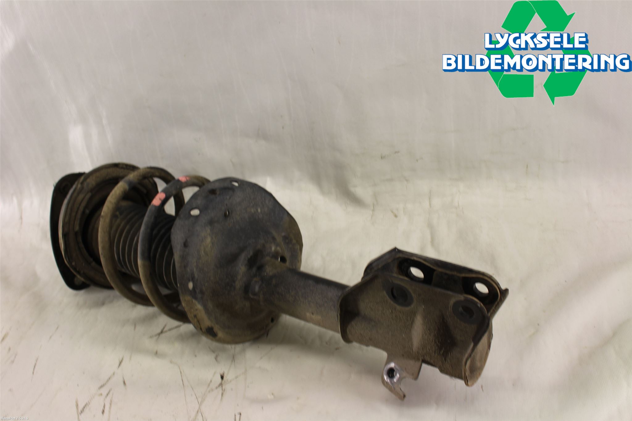 Subaru XV 12-17 Fjäderben Fram Höger