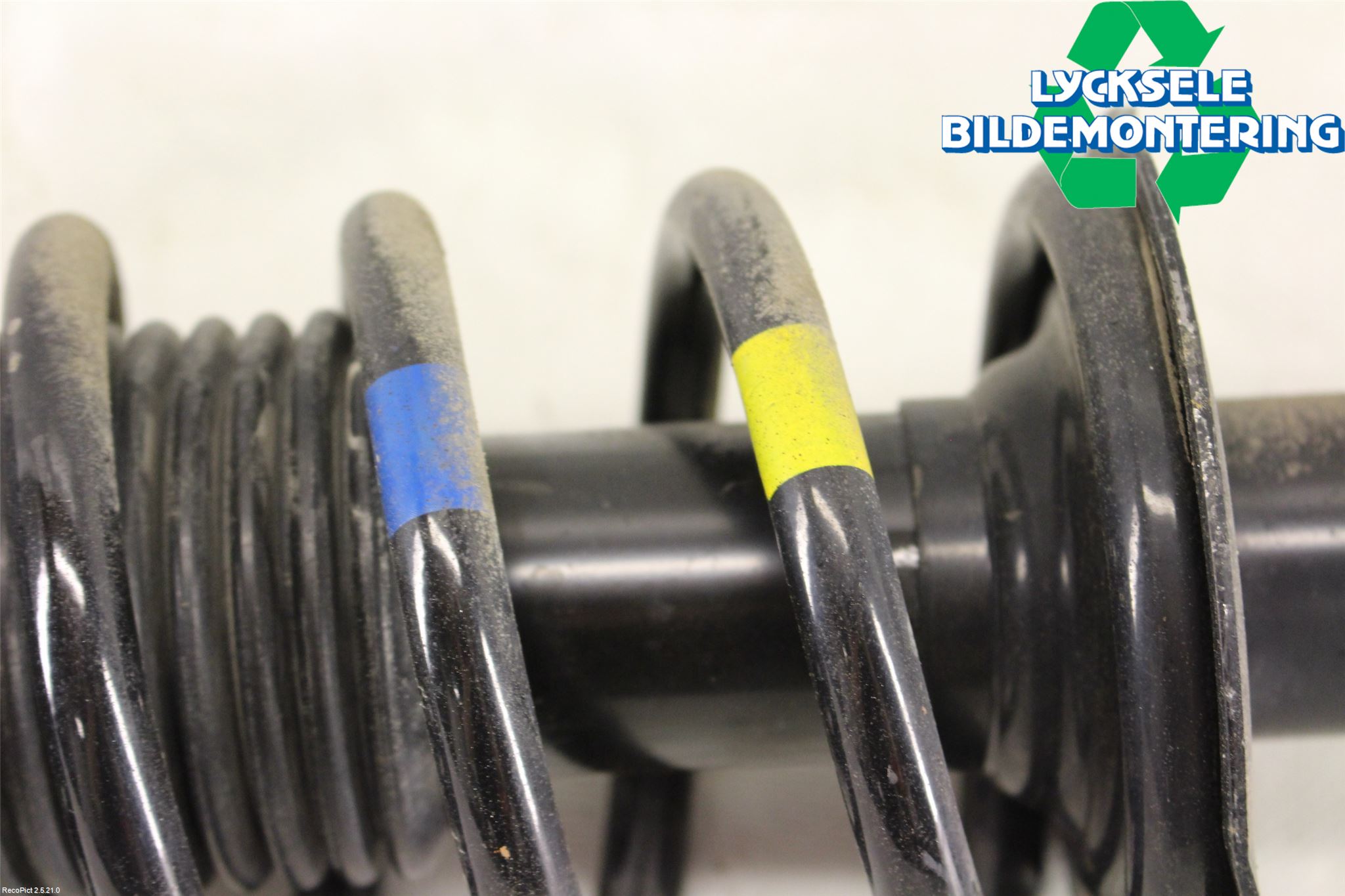 Subaru XV 12-17 Fjäderben Bak Vänster