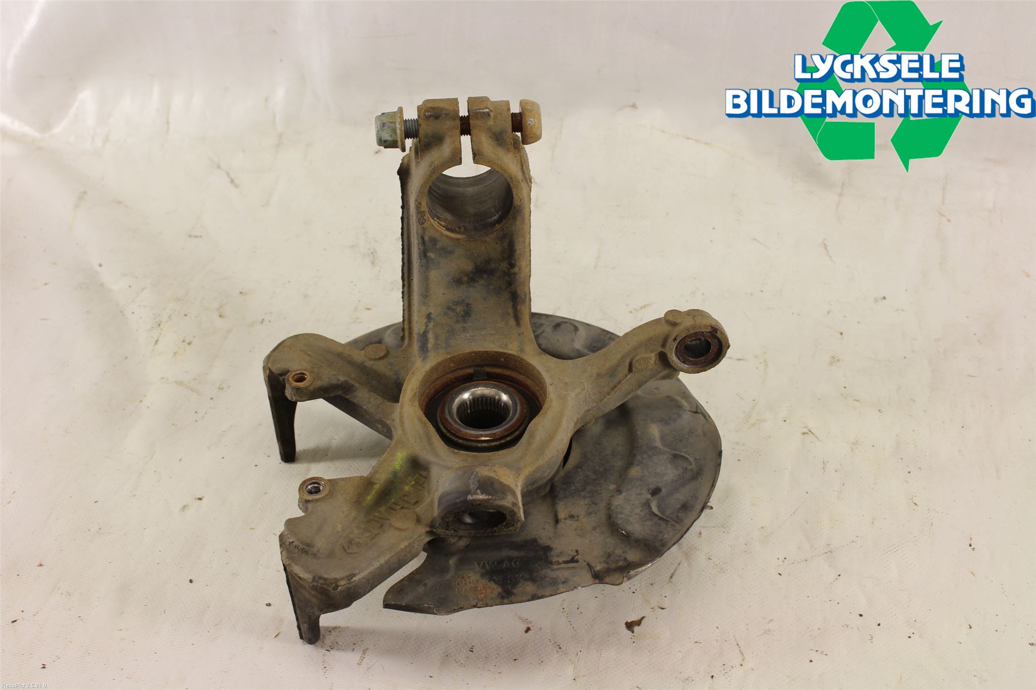 Skoda FABIA 15-21 Styrspindel Lagerhus Hö