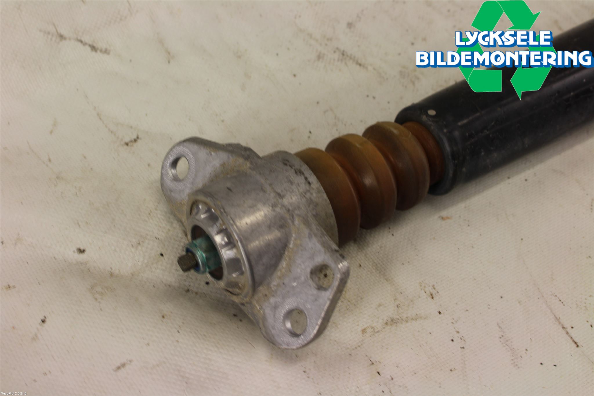 Skoda FABIA 15-21 Stötdämpare Bak