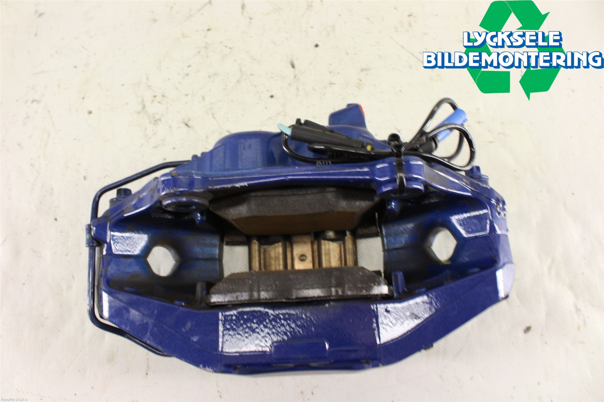 BMW 5 G30/G31/F90 17-23 Bromsok Fram Vänster