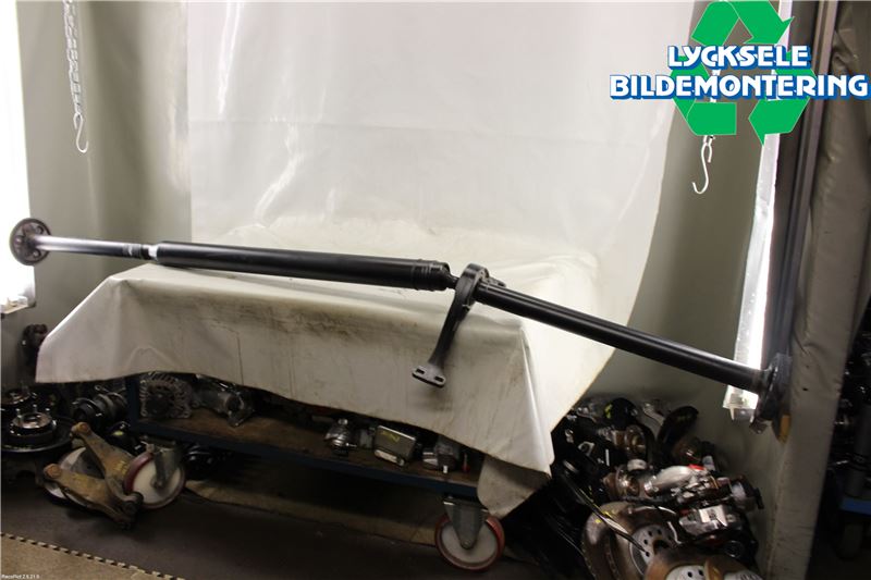 Skoda SUPERB 16-24 Mellanaxel Komp