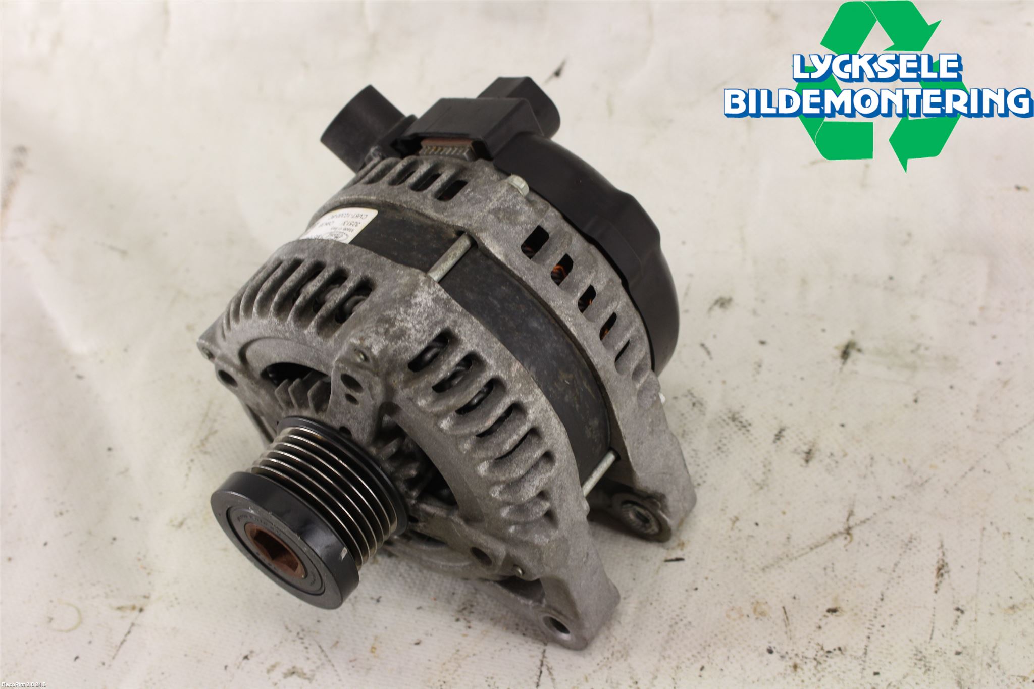 Ford FOCUS 11-14 Generator