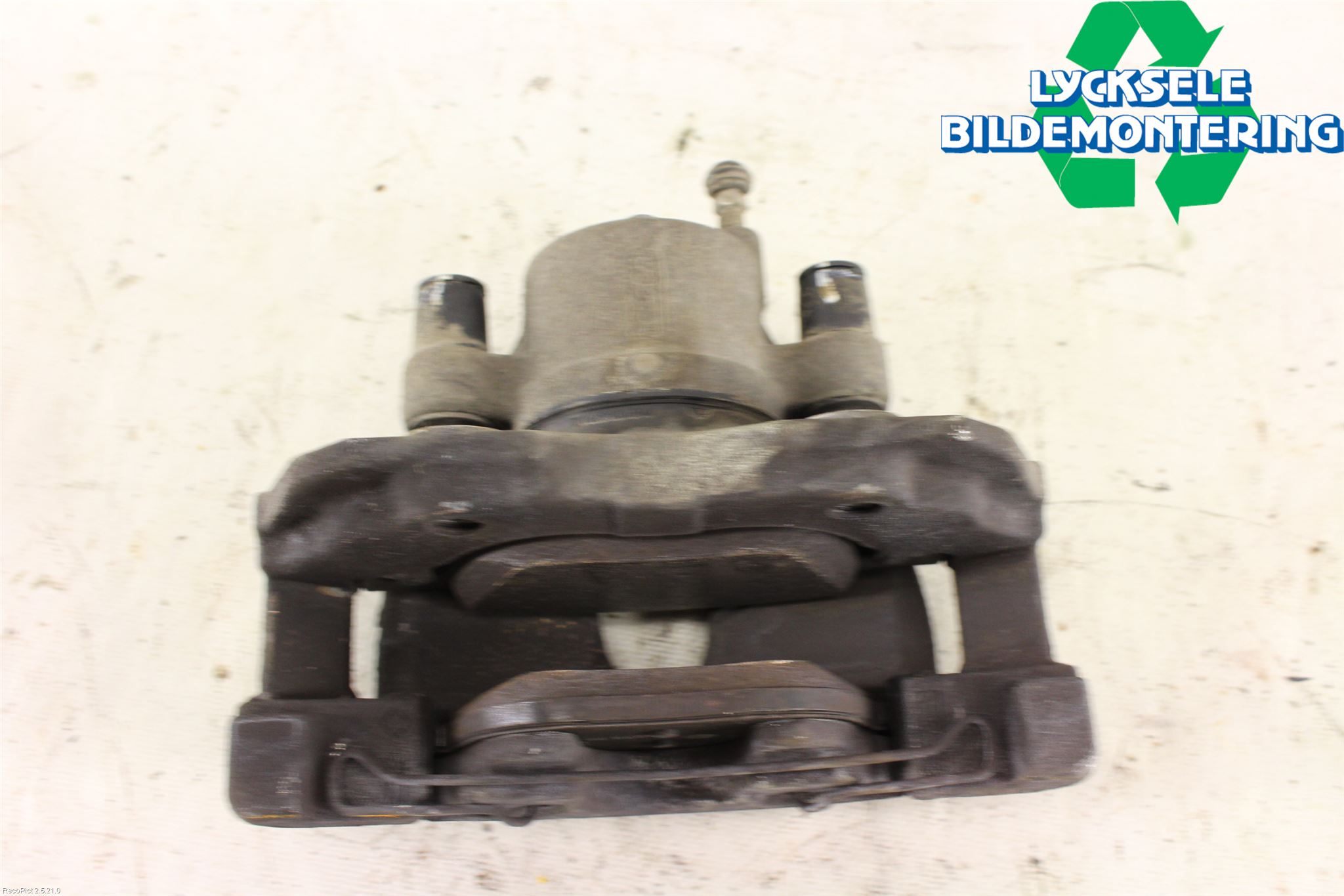 Ford FOCUS 11-14 Bromsok Fram Höger