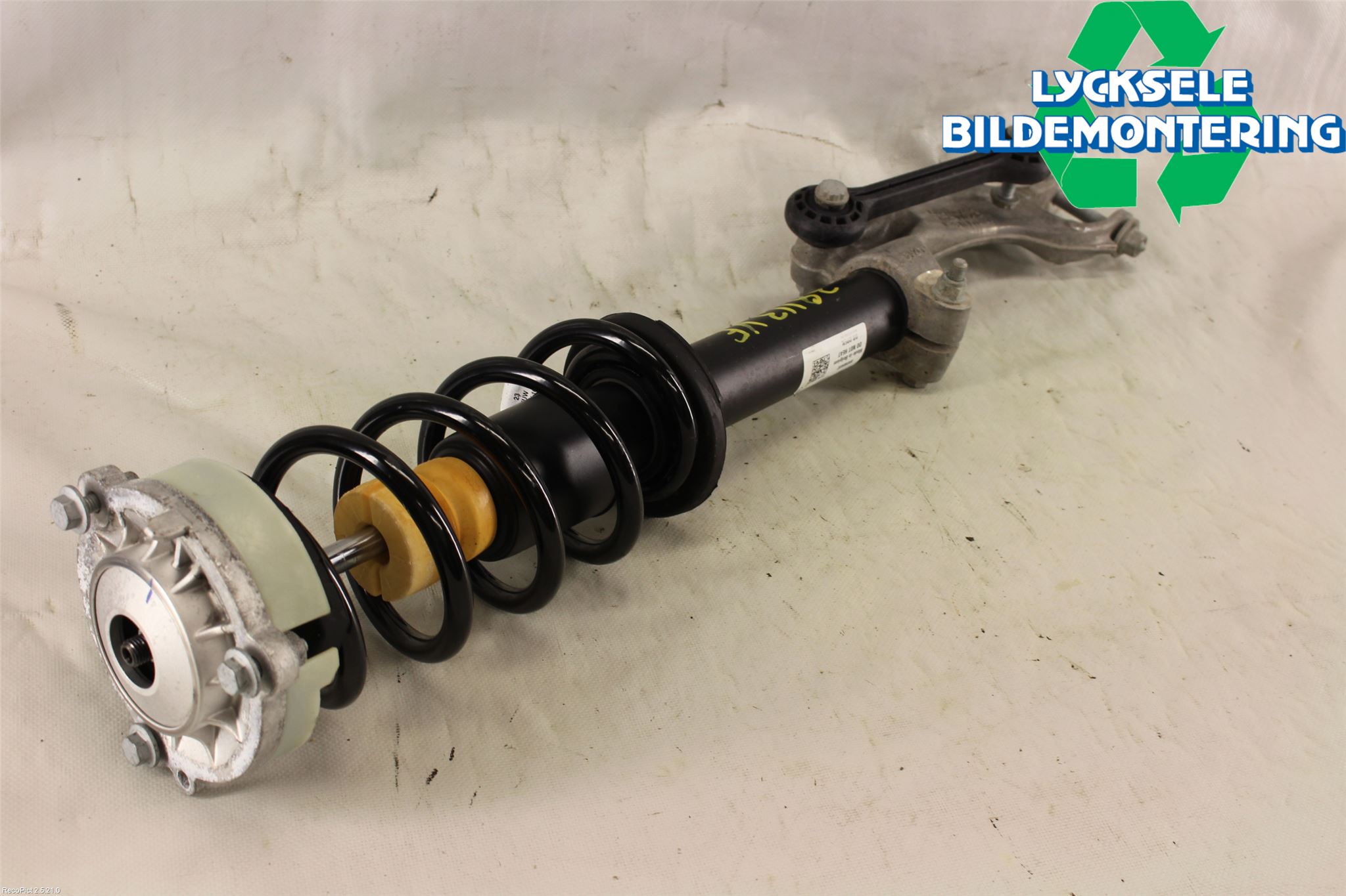 Audi A4/S4 B9 16-19 Fjäderben Fram Vänster