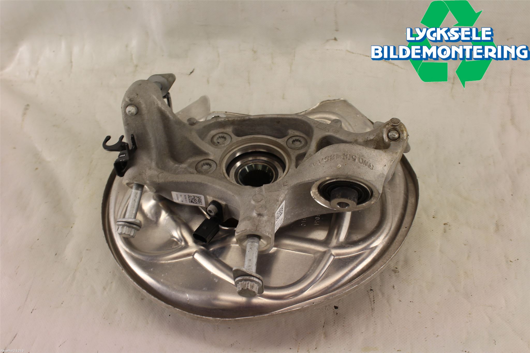 Audi A4/S4 B9 16-19 Hjullagerhus-Spindel Vä B