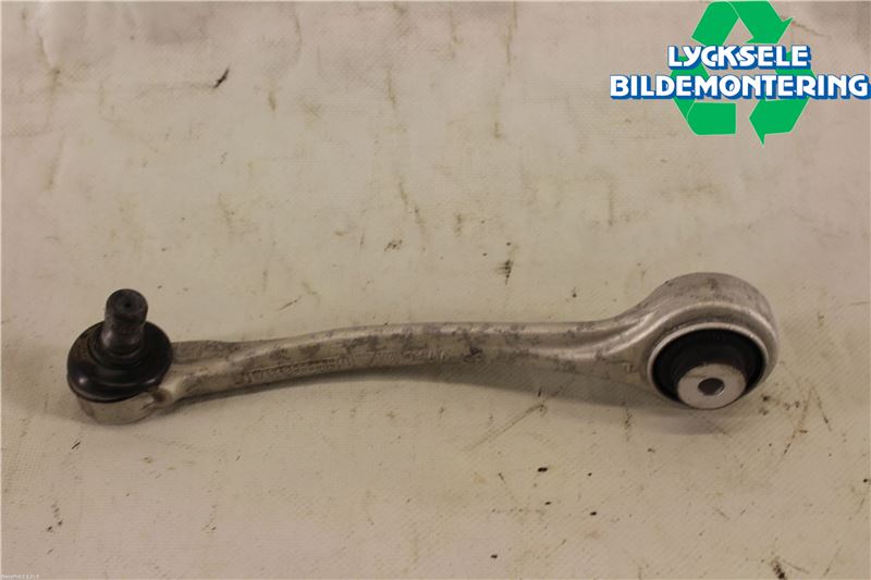 Audi A4/S4 B9 16-19 Bärarm Fram Övre Vä