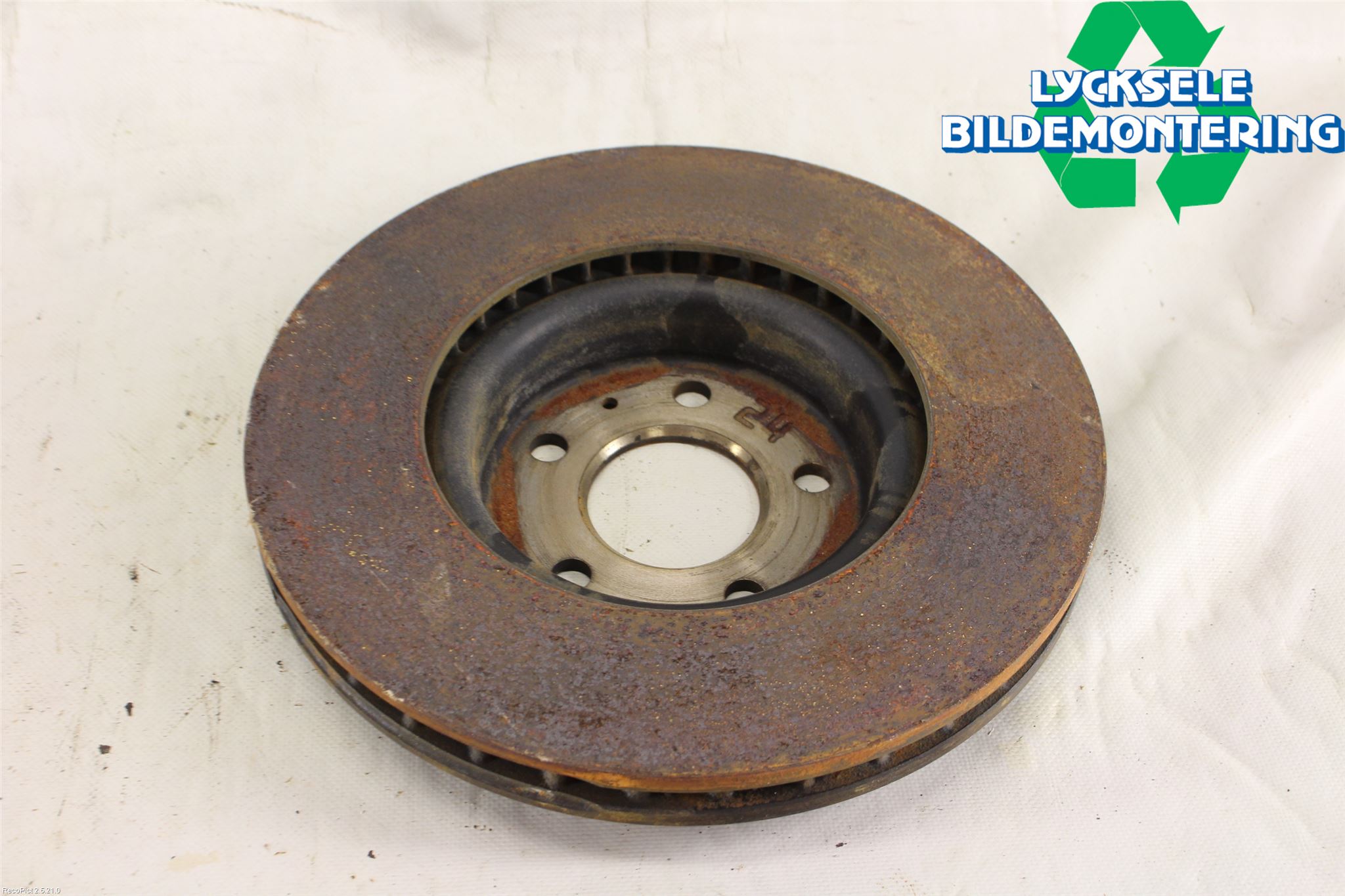 Audi A4/S4 B9 16-19 Bromsskiva Fram